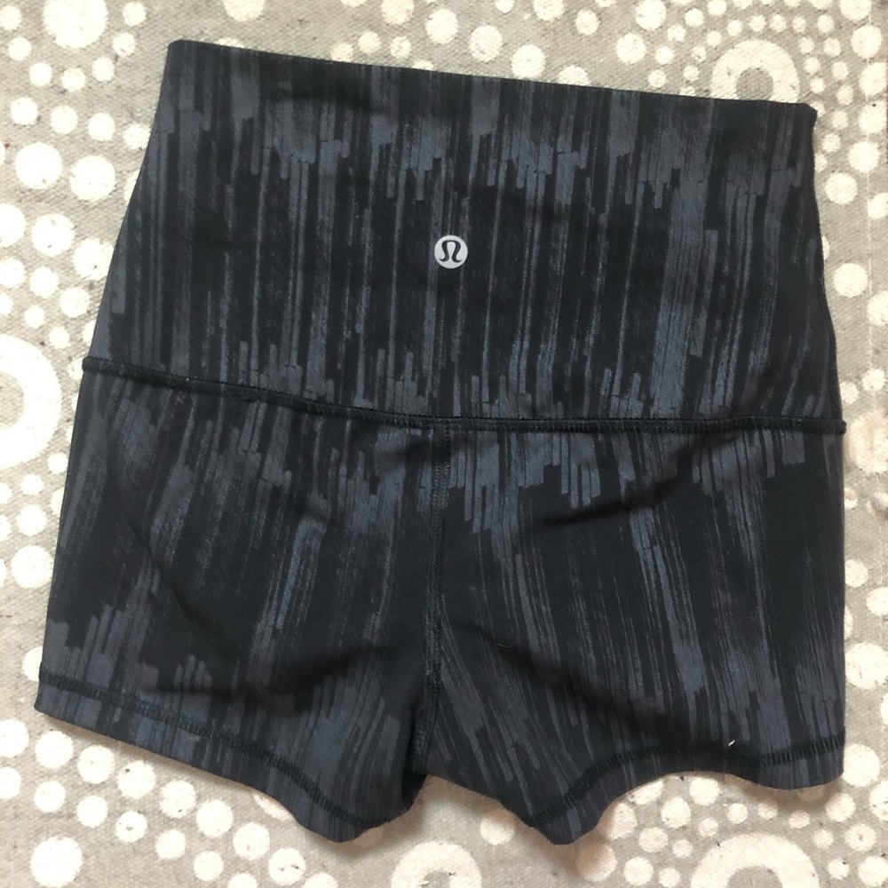Lululemon Booty Short